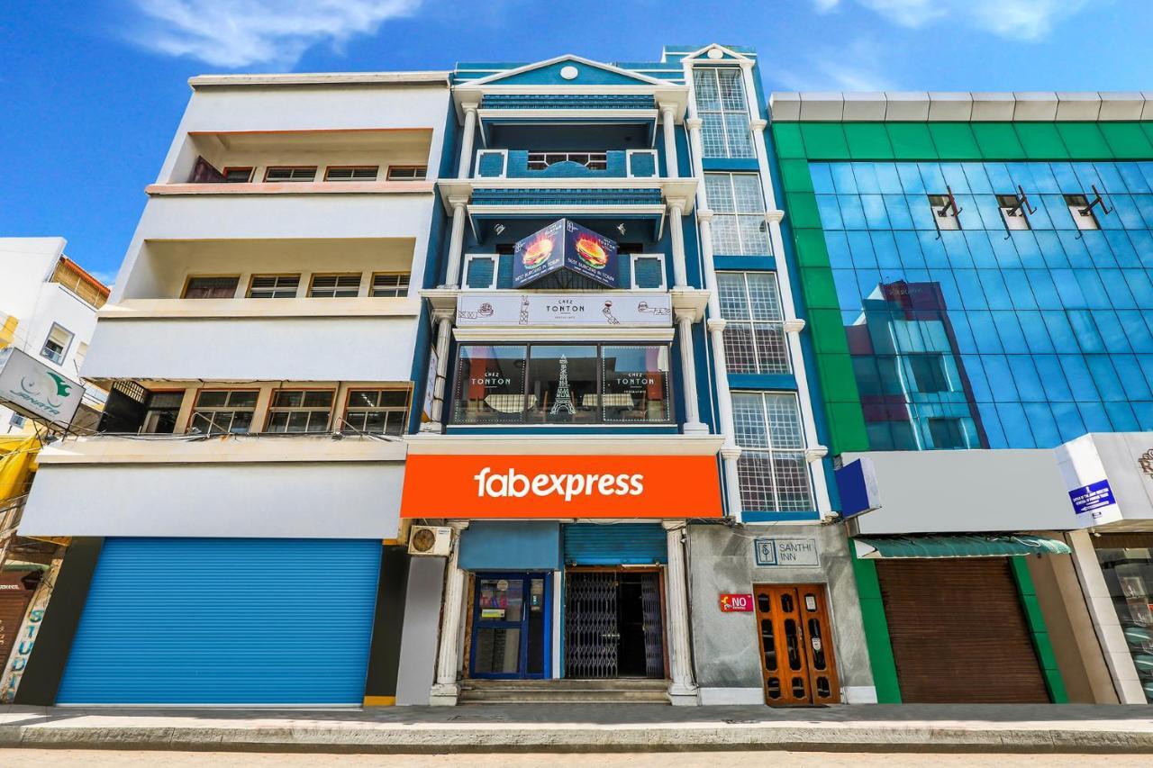 Fabexpress Santhi Inn - Near Promenade Beach Puducherry Exterior foto