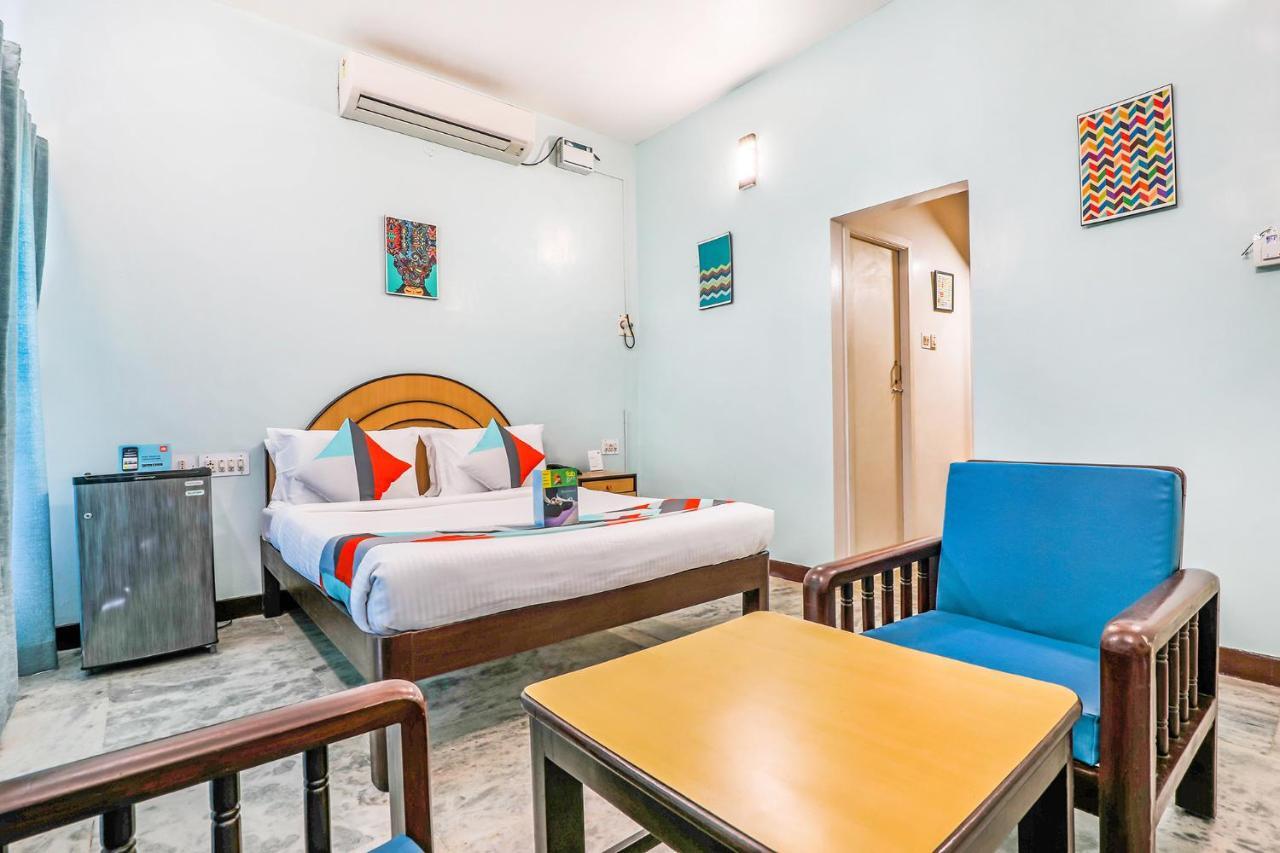 Fabexpress Santhi Inn - Near Promenade Beach Puducherry Exterior foto